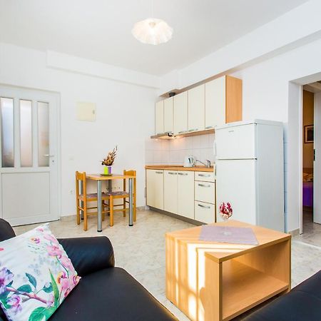 Apartments Lavanda 1 Нивице Екстериор снимка