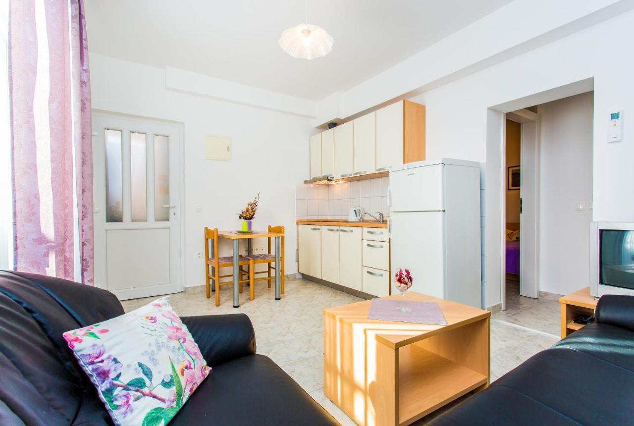Apartments Lavanda 1 Нивице Екстериор снимка