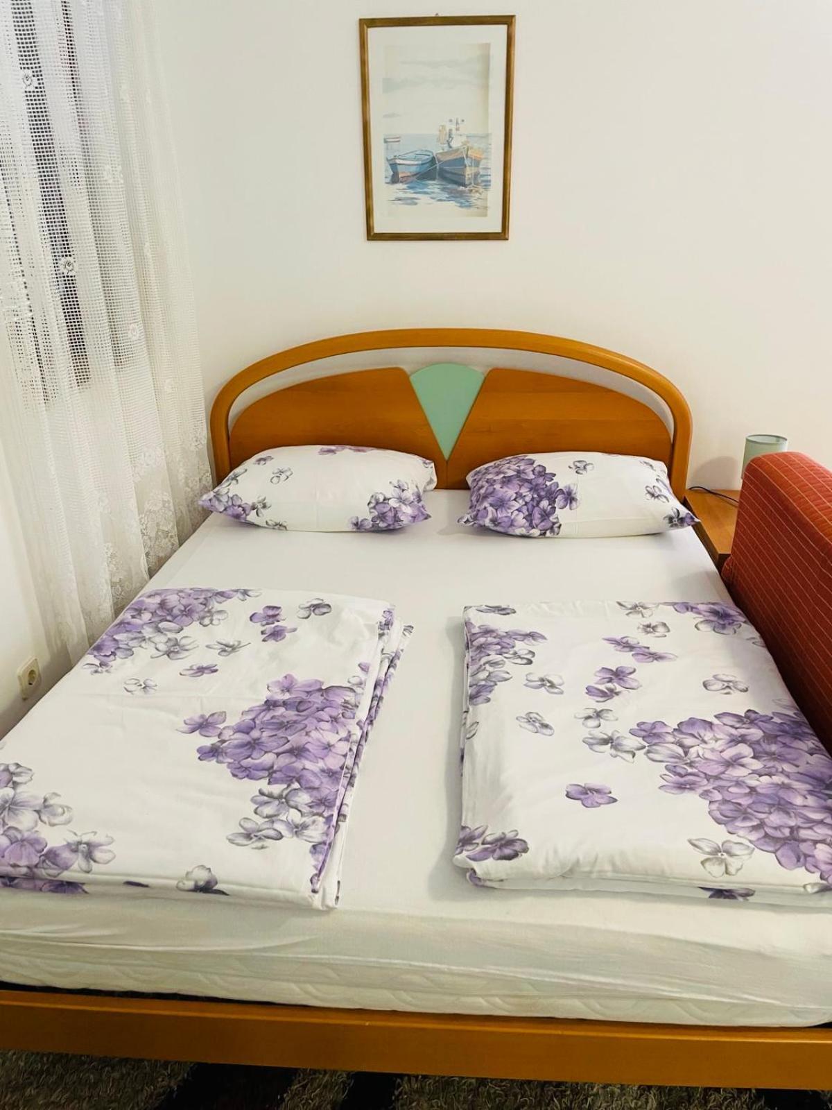 Apartments Lavanda 1 Нивице Екстериор снимка