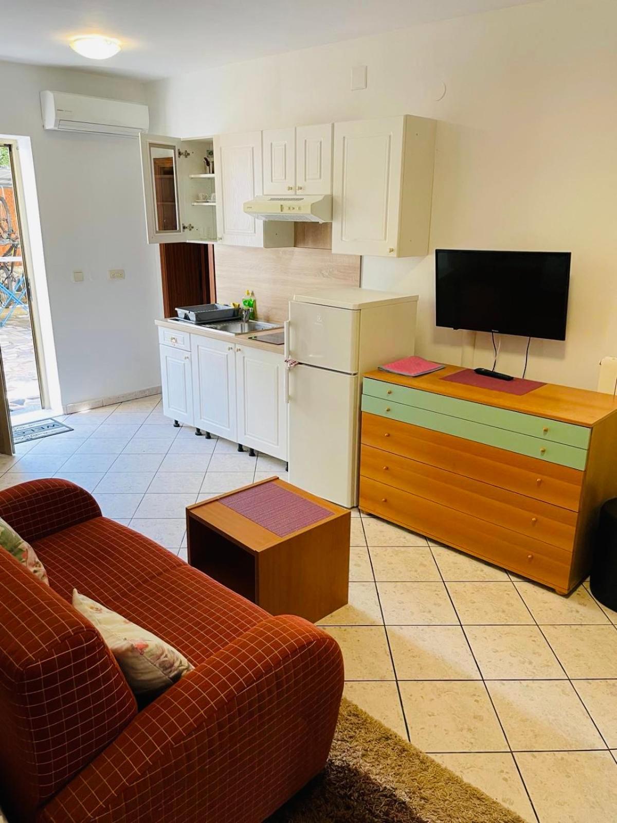 Apartments Lavanda 1 Нивице Екстериор снимка